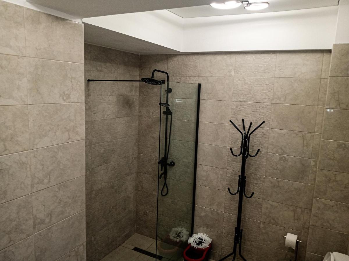 Ric Apartament Năvodari Esterno foto