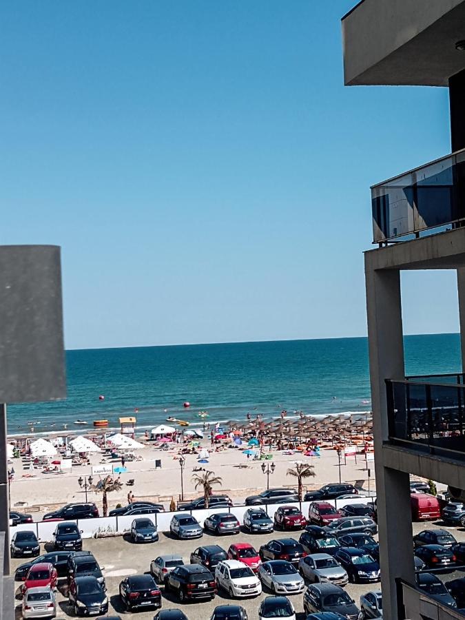 Ric Apartament Năvodari Esterno foto