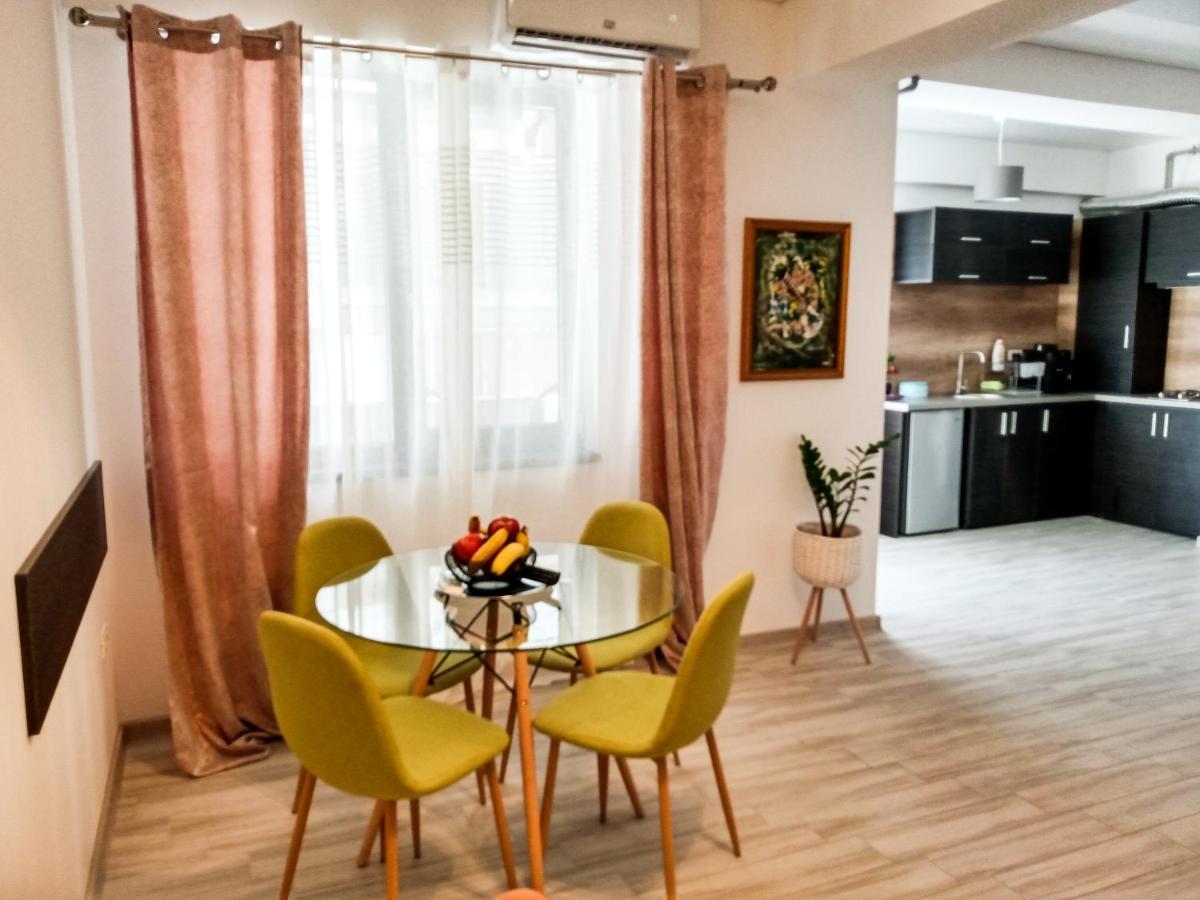 Ric Apartament Năvodari Esterno foto