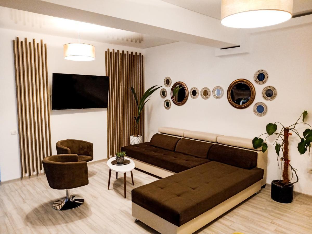 Ric Apartament Năvodari Esterno foto